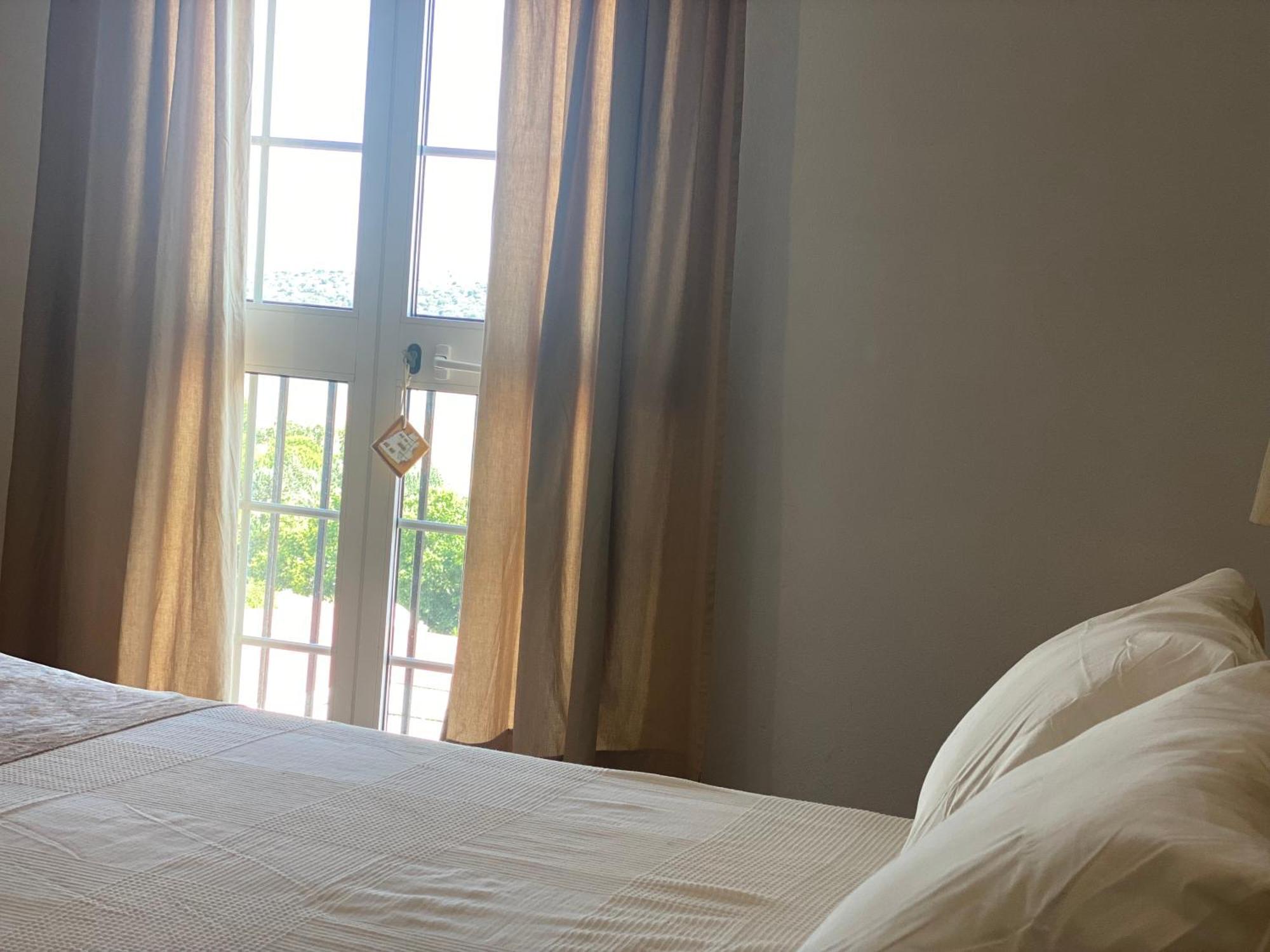 El Balcon De Alange Bed & Breakfast Luaran gambar